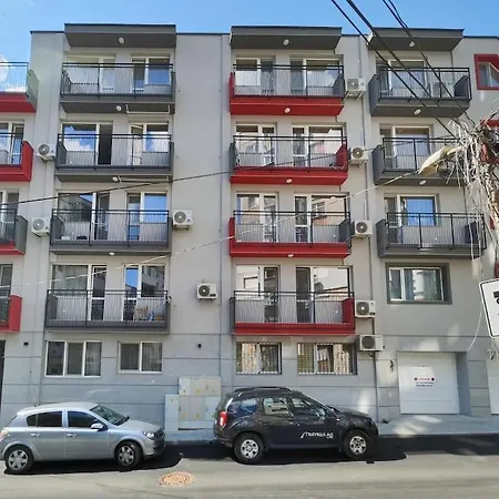 ~ Velvet ~ & Quiet Flat + Private Parking Varna
